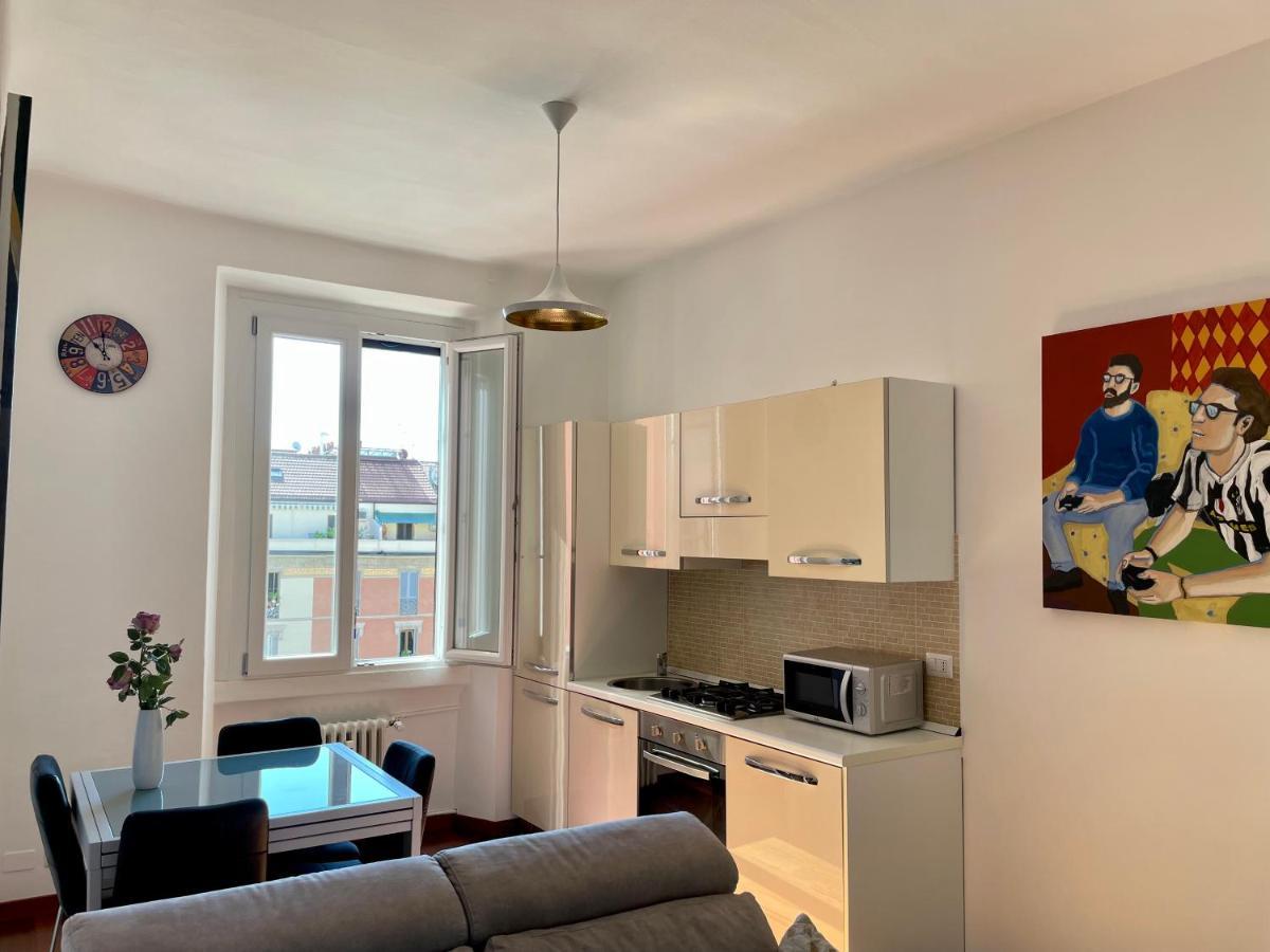 The Painting Apartment. A Central And Lovely Apartment In Milán Exterior foto